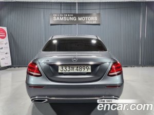 Mercedes-Benz E-Class E300 Avantgarde 2020 года из Южной Кореи