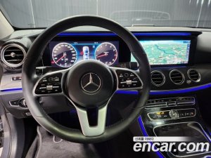 Mercedes-Benz E-Class E300 Avantgarde 2020 года из Южной Кореи