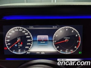 Mercedes-Benz E-Class E300 Avantgarde 2020 года из Южной Кореи