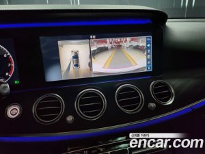 Mercedes-Benz E-Class E300 Avantgarde 2020 года из Южной Кореи