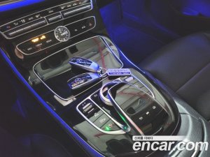 Mercedes-Benz E-Class E300 Avantgarde 2020 года из Южной Кореи