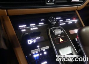 Porsche Cayenne 3.0 2020 года из Южной Кореи