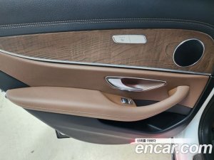 Mercedes-Benz E-Class E250 Exclusive 2021 года из Южной Кореи