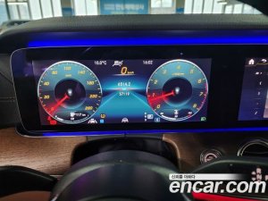 Mercedes-Benz E-Class E250 Exclusive 2021 года из Южной Кореи