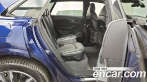 Audi SQ8 4.0 TDI 4WD 2021 года из Южной Кореи