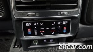 Audi SQ8 4.0 TDI 4WD 2021 года из Южной Кореи