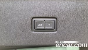 Audi SQ8 4.0 TDI 4WD 2021 года из Южной Кореи