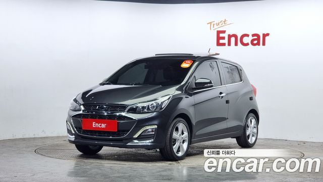 ChevroletGMDaewoo Spark Premium 2020 года из Кореи