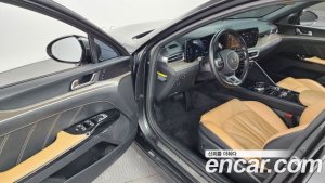 Kia K5 Signature 2020 года из Южной Кореи