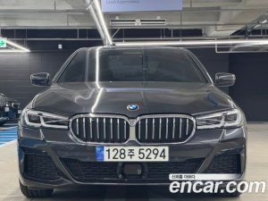 BMW 5-Series 520i M Sport 2021 года из Южной Кореи