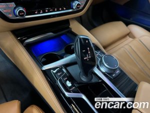 BMW 5-Series 520i M Sport 2021 года из Южной Кореи