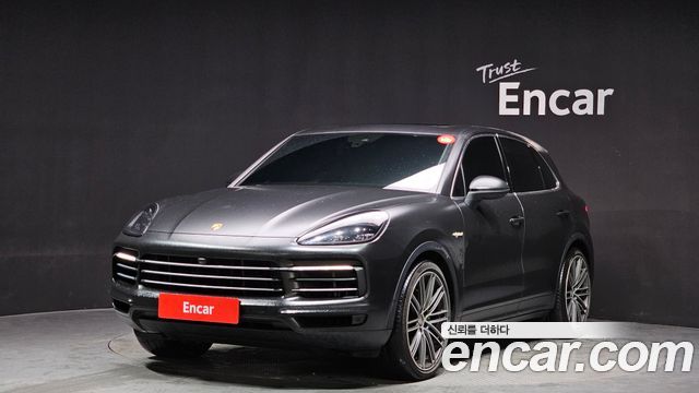 Porsche Cayenne 3.0 E-하이브리드 2020 года из Кореи