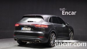 Porsche Cayenne 3.0 E-하이브리드 2020 года из Южной Кореи