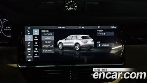 Porsche Cayenne 3.0 E-하이브리드 2020 года из Южной Кореи