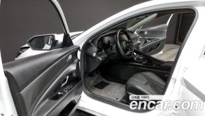 Hyundai AVANTE 1.6 2021 года из Южной Кореи