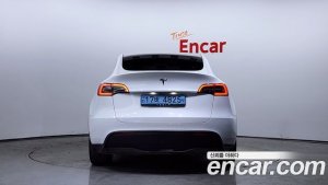 Tesla Model Y Standard RANGE 2021 года из Южной Кореи