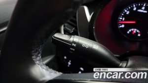 Kia Seltos Бензин 1.6 Turbo 2WD 2022 года из Южной Кореи