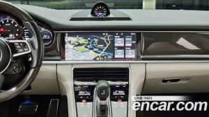 Porsche Panamera 4.0 GTS 2020 года из Южной Кореи