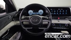 Hyundai AVANTE 1.6 2021 года из Южной Кореи