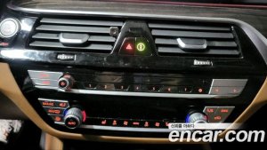 BMW 5-Series 520i Luxury 2021 года из Южной Кореи
