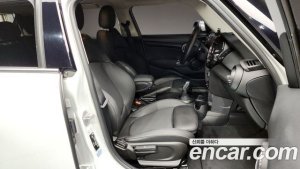 Mini Cooper 5Door DEFAULT 2020 года из Южной Кореи