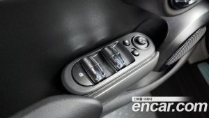 Mini Cooper 5Door DEFAULT 2020 года из Южной Кореи