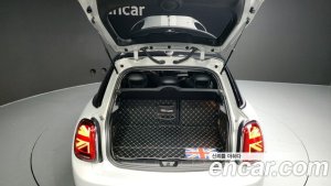 Mini Cooper 5Door DEFAULT 2020 года из Южной Кореи