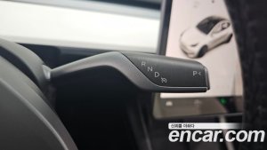 Tesla Model Y Standard RANGE 2021 года из Южной Кореи