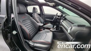 Kia K3 5Door GT Plus 2020 года из Южной Кореи