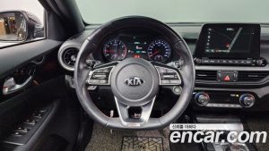 Kia K3 5Door GT Plus 2020 года из Южной Кореи