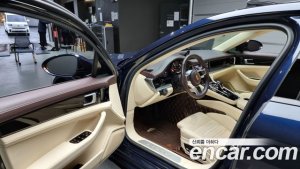 Porsche Panamera 3.0 AWD 2020 года из Южной Кореи