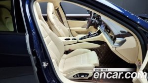 Porsche Panamera 3.0 AWD 2020 года из Южной Кореи