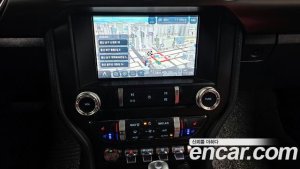 Ford Mustang Cabriolet 2020 года из Южной Кореи