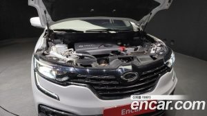 Renault-KoreaSamsung QM6 2.0 GDe RE Signature 2WD 2020 года из Южной Кореи