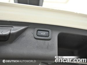 Land Rover Discovery Sport D150 S 2020 года из Южной Кореи