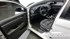 Hyundai AVANTE 1.6 2020 года из Южной Кореи
