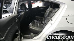 Hyundai AVANTE 1.6 2020 года из Южной Кореи