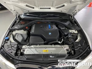BMW 3-Series 330e M Sport 2020 года из Южной Кореи