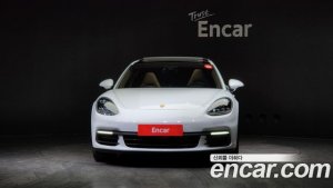 Porsche Panamera 3.0 AWD 2020 года из Южной Кореи
