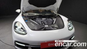 Porsche Panamera 3.0 AWD 2020 года из Южной Кореи