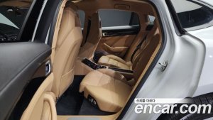Porsche Panamera 3.0 AWD 2020 года из Южной Кореи