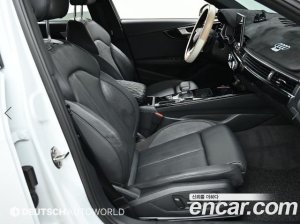 Audi A4 40 TFSI Premium 2021 года из Южной Кореи