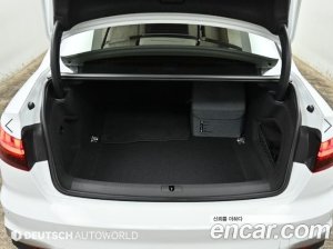 Audi A4 40 TFSI Premium 2021 года из Южной Кореи