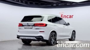 BMW X5 M50i 2021 года из Южной Кореи