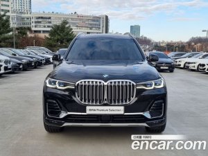 BMW X7 xDrive 30d Design Pure Excellence 7-Seater 2020 года из Южной Кореи