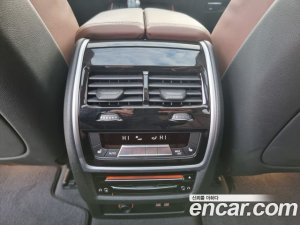 BMW X7 xDrive 30d Design Pure Excellence 7-Seater 2020 года из Южной Кореи