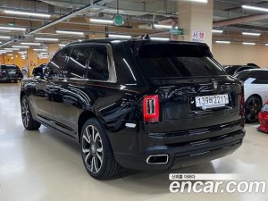 Rolls-Royce Cullinan 6.7 V12 2020 года из Южной Кореи