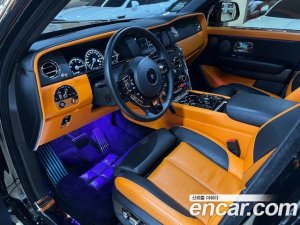 Rolls-Royce Cullinan 6.7 V12 2020 года из Южной Кореи