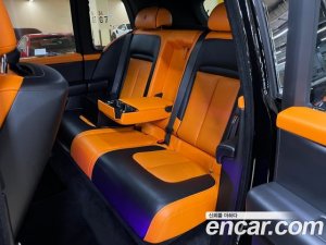 Rolls-Royce Cullinan 6.7 V12 2020 года из Южной Кореи