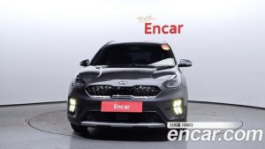 Kia Niro 1.6 HEV 2020 года из Южной Кореи